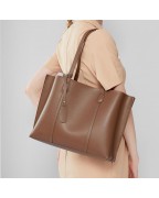 Genuine leather large capacity tote bag